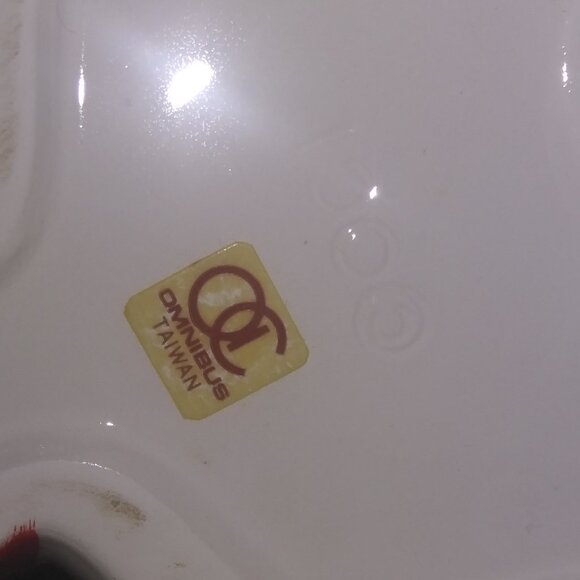 Omnibus Santa Candle Holder Christmas Holly Berry Candle Holder Holiday Decor - Picture 7 of 9